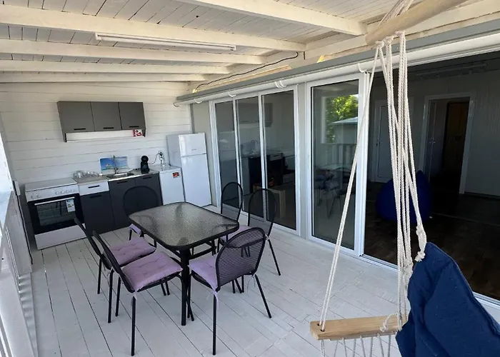 Purple & Violet Луксозна вила Царево